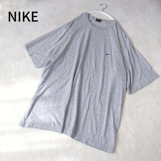 NIKE(ナイキ)のNIKE Tシャツ 丸首 シンプル 半袖 ビッグサイズ 2XL メンズのトップス(Tシャツ/カットソー(半袖/袖なし))の商品写真