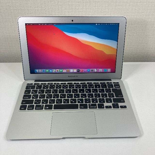 Apple MacBook Air Core i5 ノートパソコン （M70）-