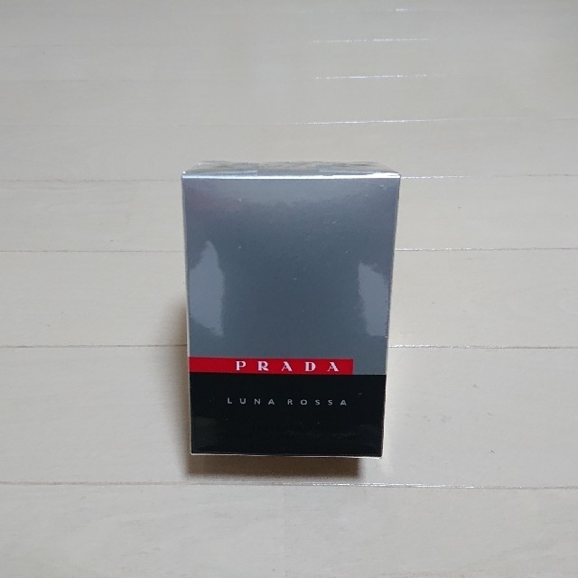 PRADA(プラダ)のPRADA プラダルナロッサオードトワレ 50ml 未使用 コスメ/美容の香水(香水(男性用))の商品写真