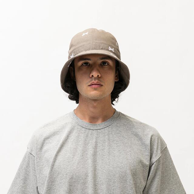 W)taps(ダブルタップス)の黒L WTAPS クロスボーン　ボールハット メンズの帽子(ハット)の商品写真