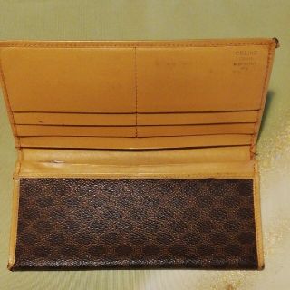 セリーヌ(celine)の【最終価格】CELINE セリーヌ　長財布(長財布)