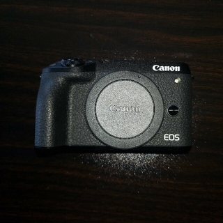 キヤノン(Canon)の(未使用品！)Canon キャノン　EOS M6　Mark2(ミラーレス一眼)