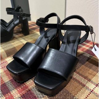 アズールバイマウジー(AZUL by moussy)の新品 マウジー　ヒール(ハイヒール/パンプス)