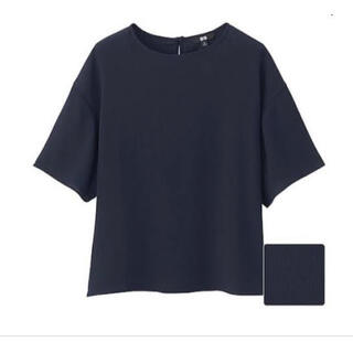 ユニクロ(UNIQLO)のユニクロ Tシャツ　ブラウス ネイビー S(Tシャツ/カットソー(半袖/袖なし))