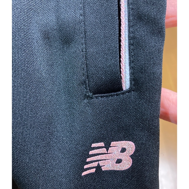 New Balance(ニューバランス)の新品未使用　New Balance レディースジャージ　上下セット レディースのレディース その他(セット/コーデ)の商品写真