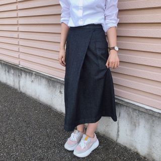 ムジルシリョウヒン(MUJI (無印良品))の無印　セミフレア　デニム　M(ロングスカート)