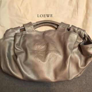 ロエベ(LOEWE)の美品　ロエベ　ナッパアイレ　バッグ(ハンドバッグ)