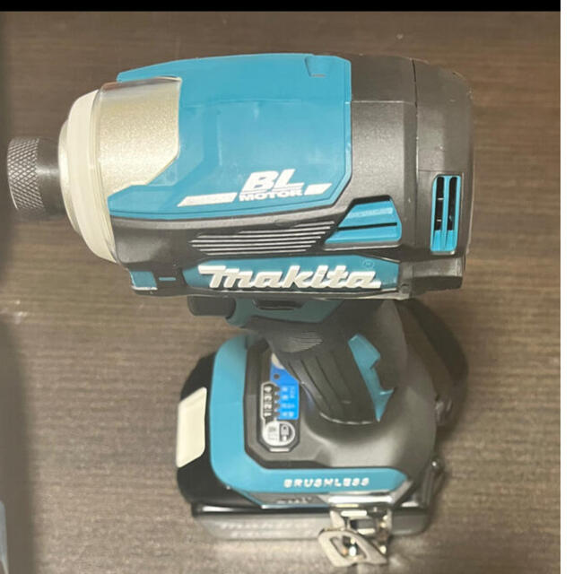 makita インパクトドライバ TD172DRGX 18V