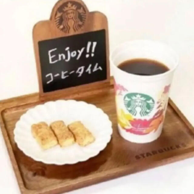 Starbucks Coffee(スターバックスコーヒー)のスターバックス ウッドメッセージトレー　クレヨン　新品　マグカップ　リユーザブル インテリア/住まい/日用品のキッチン/食器(テーブル用品)の商品写真