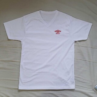 アンブロ(UMBRO)のアンブロ VネックTシャツ ホワイト Lサイズ(Tシャツ/カットソー(半袖/袖なし))