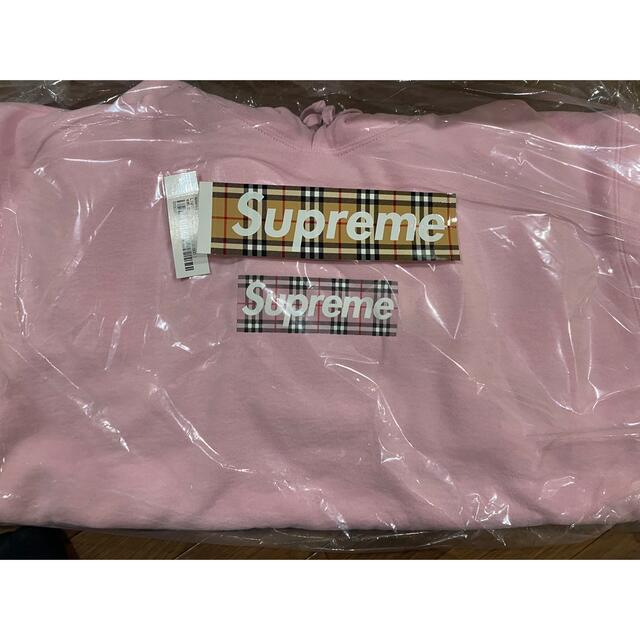 競売 Box Burberry Supreme - Supreme Logo XL pink Hooded パーカー
