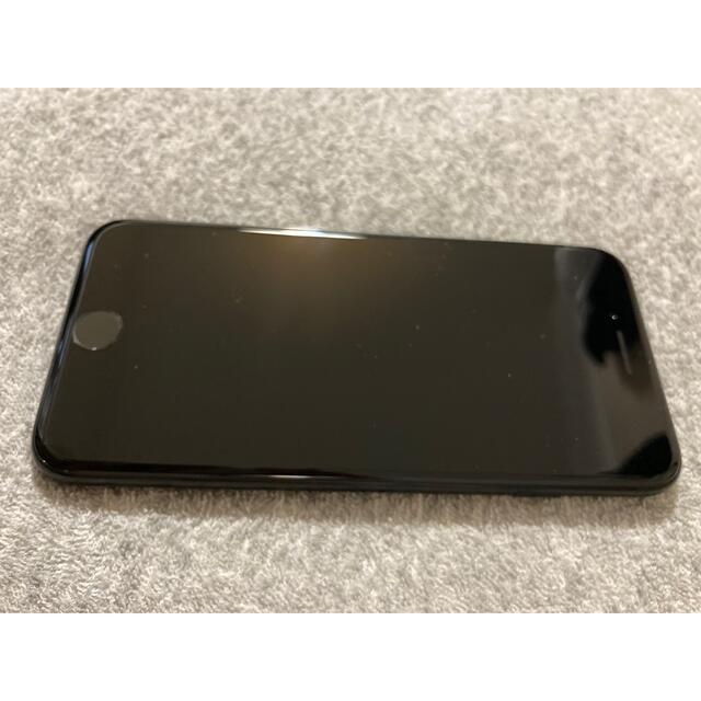 iPhone(アイフォーン)のiPhone 7 Jet Black 128 GB docomo スマホ/家電/カメラのスマートフォン/携帯電話(スマートフォン本体)の商品写真