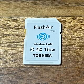 トウシバ(東芝)のTOSHIBA FlashAir W-02 16GB 東芝 ワイヤレスで写真転送(その他)