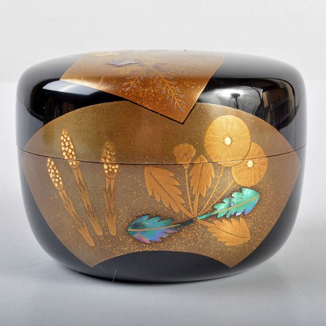 茶道具 輪島塗 高釉厚三作 扇面春秋蒔絵 平棗 共箱 D R4335の 茶道具 輪島塗 高釉厚三作 扇面春秋蒔絵 平棗 共箱 D R4335の
