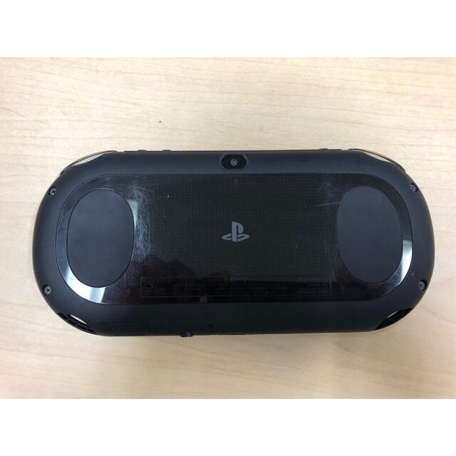 PS VITA PCH-2000 2