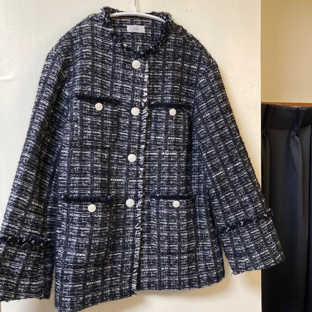 IENA(イエナ)の大人気完売品 IENA Monotone Tweed ジャケット　 レディースのジャケット/アウター(ノーカラージャケット)の商品写真