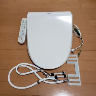 トウシバ(東芝)の東芝 温水洗浄便座 ウォシュレット★SCS-T160【2019年製】(その他)