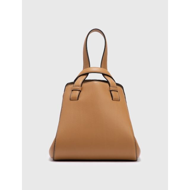 LOEWE ハンモックナゲット（ナパカーフ）