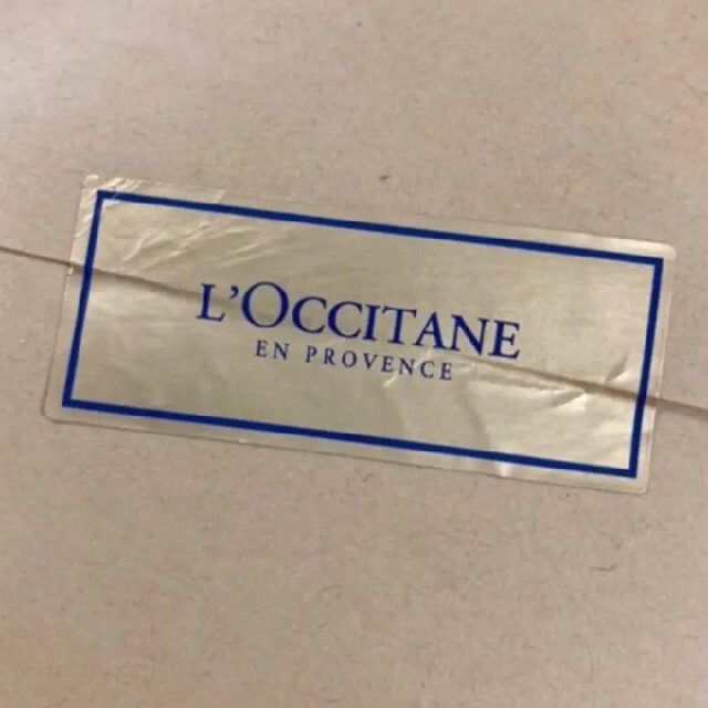 L'OCCITANE(ロクシタン)のロクシタン ハンドクリーム GIFT WITH HAPPINESS コスメ/美容のボディケア(ハンドクリーム)の商品写真