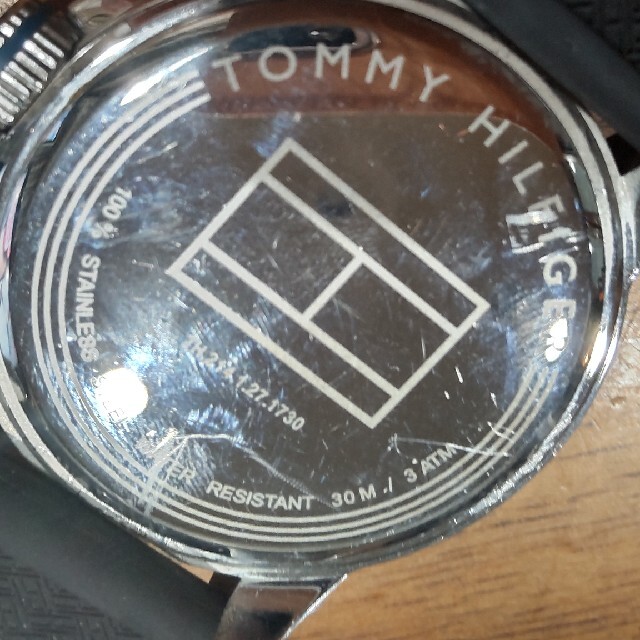 TOMMY HILFIGER(トミーヒルフィガー)のTOMMY HILFIGER  腕時計 メンズの時計(腕時計(アナログ))の商品写真