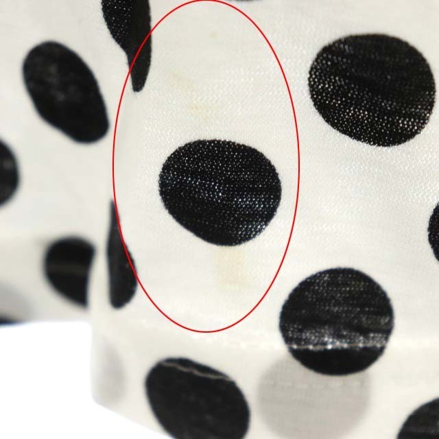 M'S GRACY(エムズグレイシー)のエムズグレイシー Tシャツ カットソー ドット柄 リボンネック 半袖 白 黒 レディースのトップス(Tシャツ(半袖/袖なし))の商品写真