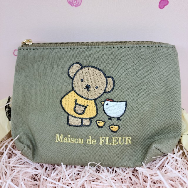 Maison de FLEUR(メゾンドフルール)の【完売品】新品♡boris刺繍ポーチ♡メゾンドフルール♡ミッフィーコラボ♡ボリス レディースのファッション小物(ポーチ)の商品写真