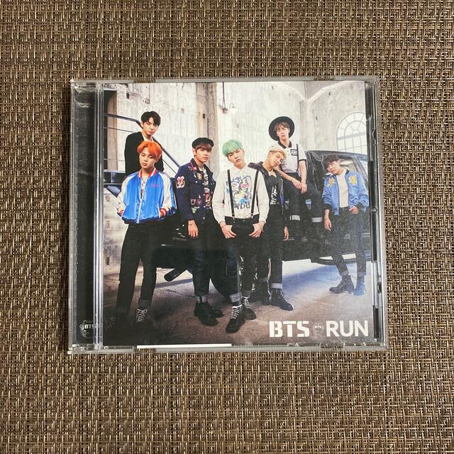 防弾少年団(BTS)(ボウダンショウネンダン)のBTS アルバムRun 通常盤　トレカなし エンタメ/ホビーのCD(K-POP/アジア)の商品写真
