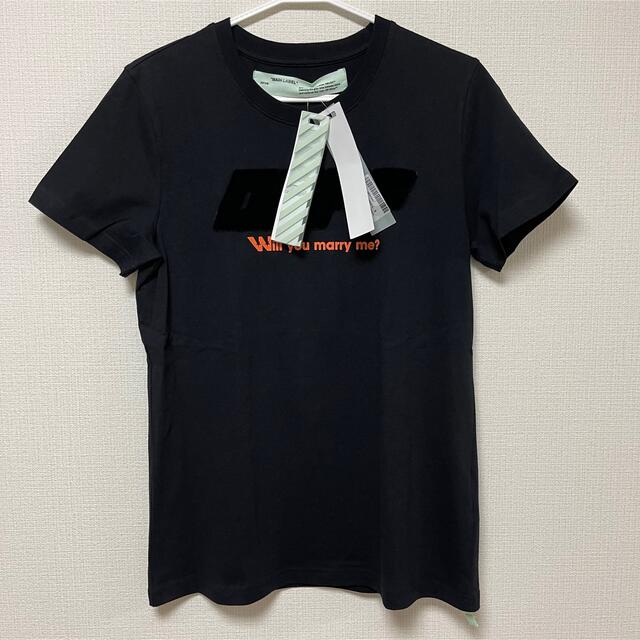 新品オフホワイト　Tシャツ