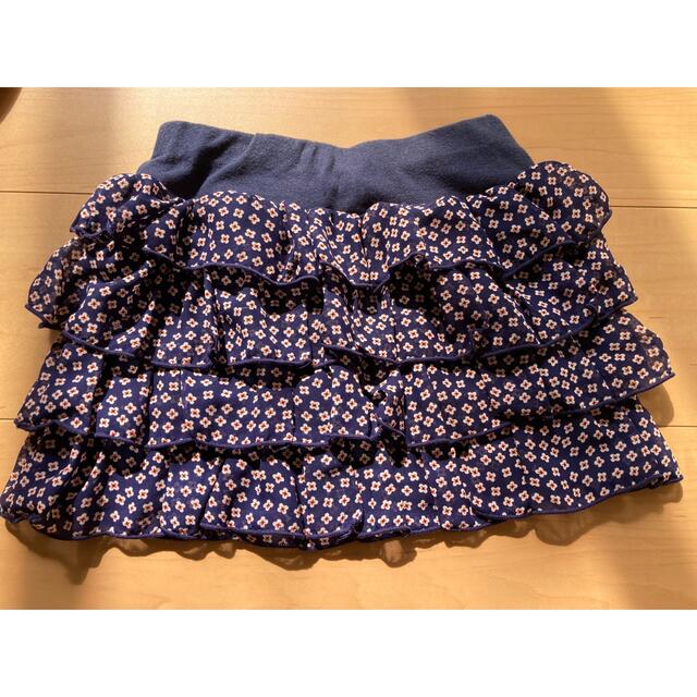 HusHush(ハッシュアッシュ)のスカート　120サイズ キッズ/ベビー/マタニティのキッズ服女の子用(90cm~)(スカート)の商品写真