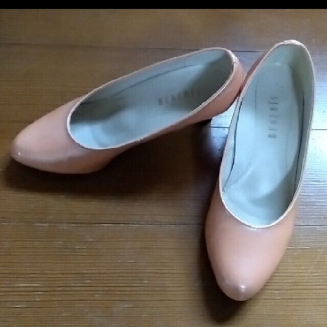 【ベネビス】ピンクパンプス レディースの靴/シューズ(ハイヒール/パンプス)の商品写真