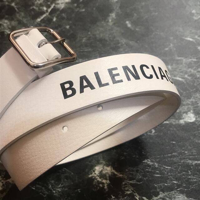 Balenciaga(バレンシアガ)のバレンシアガ ロゴベルト★85サイズ ユニセックス プレゼント ギフト ホワイト メンズのファッション小物(ベルト)の商品写真