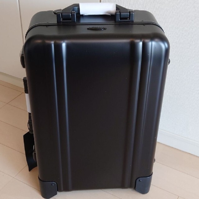 新品 タグ付⭐︎ ZERO HALLIBURTON スーツケース キャリー 31L 新登場