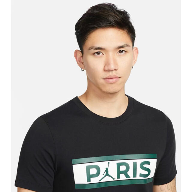 NIKE(ナイキ)のパリサンジェルマン　tシャツ XLサイズ　ナイキ　新品未使用 メンズのトップス(Tシャツ/カットソー(半袖/袖なし))の商品写真