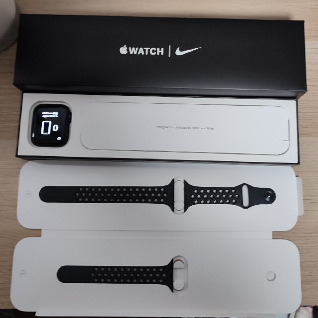 ☆AppleWatchSE 44mm Nikeband☆