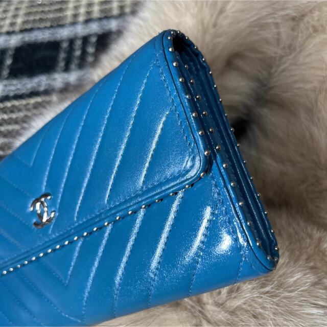超美品!超レア☆CHANEL シェブロン☆スタッズフラップウォレット 長