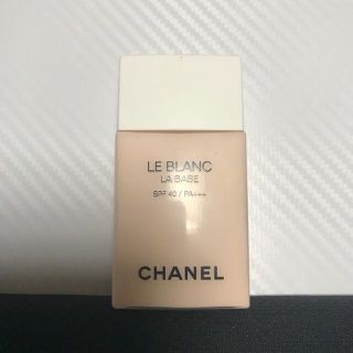 シャネル(CHANEL)のシャネル　ル　ブラン　ラ　バーズ　　ロゼ(化粧下地)