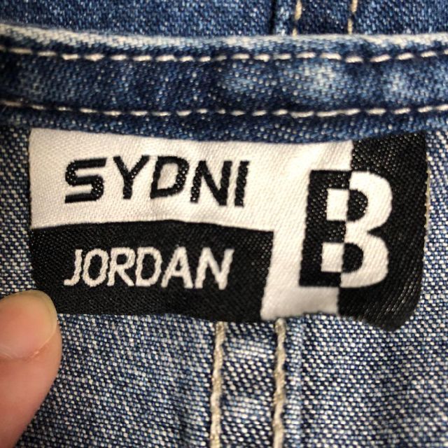 SYDNI JORDAN 前開き デニム ジャンパースカート レディースのワンピース(ロングワンピース/マキシワンピース)の商品写真