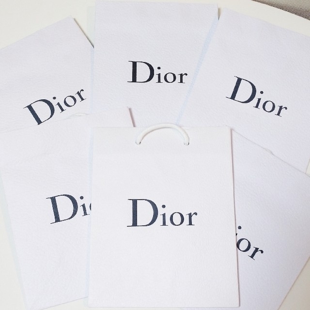 Christian Dior(クリスチャンディオール)のDIOR dior ディオール ショッパー ギフト ショップ袋 紙袋 レディースのバッグ(ショップ袋)の商品写真