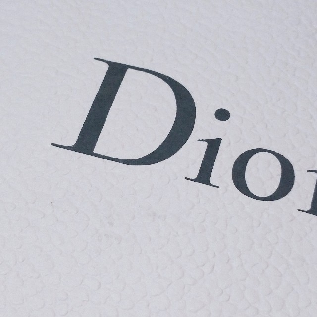 Christian Dior(クリスチャンディオール)のDIOR dior ディオール ショッパー ギフト ショップ袋 紙袋 レディースのバッグ(ショップ袋)の商品写真