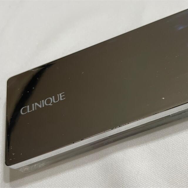 CLINIQUE(クリニーク)のオールアバウト　シャドウ　クワッド コスメ/美容のベースメイク/化粧品(アイシャドウ)の商品写真