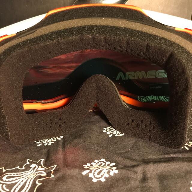 Oakley(オークリー)の【100%】新品　MXゴーグル　アルメガ　ミラーレンズ 自動車/バイクのバイク(モトクロス用品)の商品写真