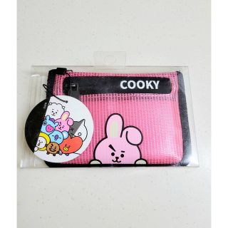 ボウダンショウネンダン(防弾少年団(BTS))の新品　★BT21公式　COOKY クロスバッグ(ミニ)(アイドルグッズ)