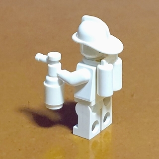 レゴ(Lego)のレゴ★ホワイト単色ミニフィグ 消防士Ver. オリジナルアレンジ 激レア(キャラクターグッズ)