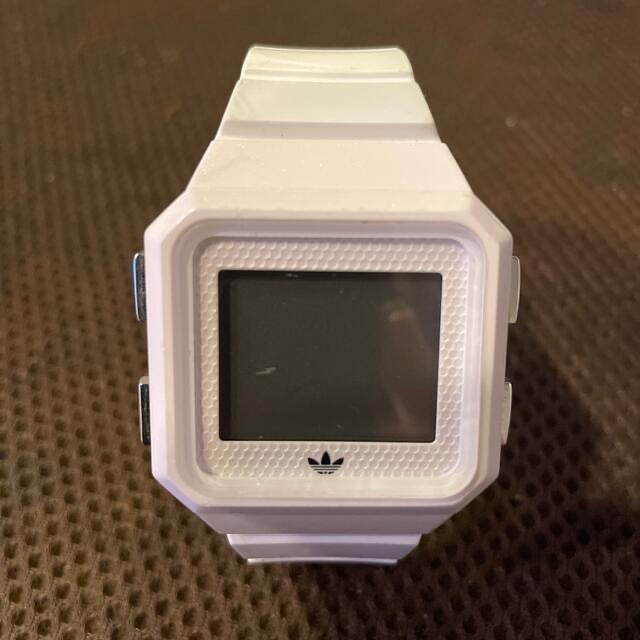 adidas(アディダス)のアディダスオリジナルス☆デジタル腕時計 メンズの時計(腕時計(デジタル))の商品写真