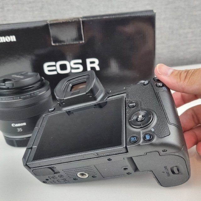 EOS R ボディ RF35mm F1.8マクロ IS STMセット