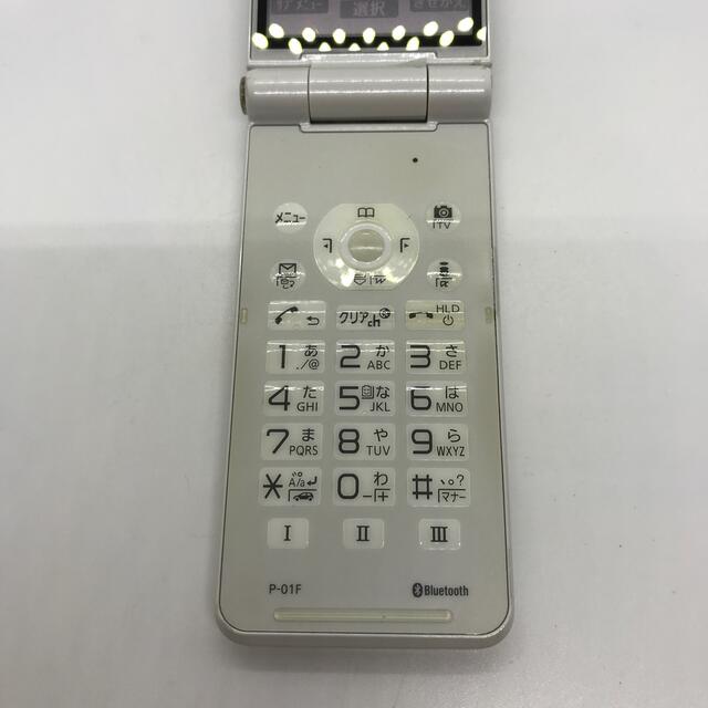 docomo P-01F FOMA Panasonic rd33b33tn スマホ/家電/カメラのスマートフォン/携帯電話(携帯電話本体)の商品写真