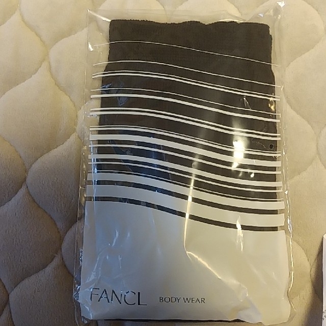 FANCL(ファンケル)のファンケル24cm～26cm靴下 温暖シェイプハイソックス 黒 レディースのレッグウェア(ソックス)の商品写真