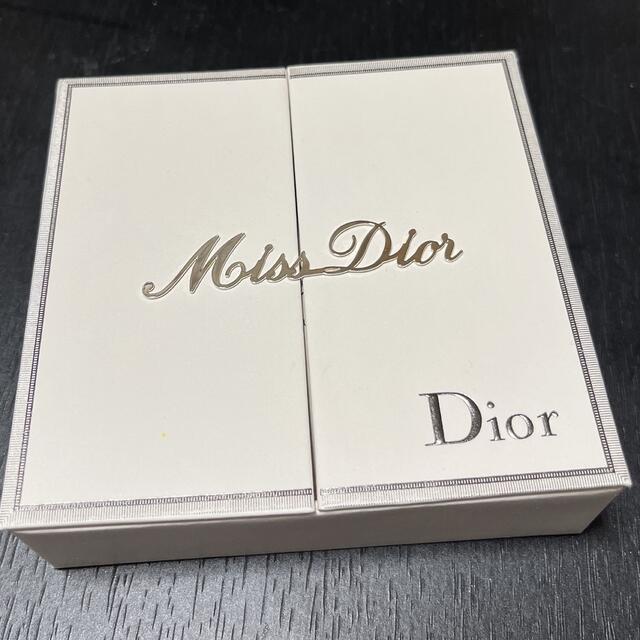Dior(ディオール)のMiss Dior BLOOMING BOUQUET 5ml コスメ/美容の香水(その他)の商品写真