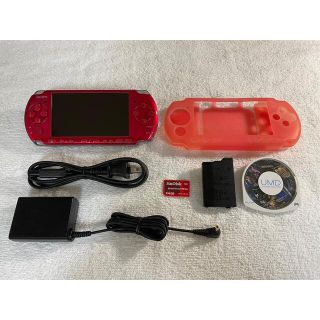 プレイステーションポータブル(PlayStation Portable)の美品　PSP-3000  ラディアントレッド　ぼくのなつやすみ(携帯用ゲーム機本体)