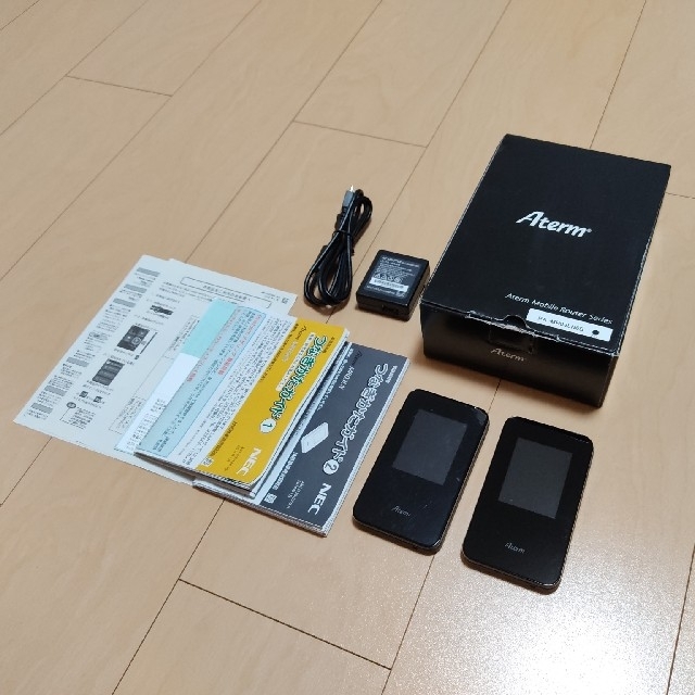 NEC(エヌイーシー)の【2台セット】NEC Aterm MR03LN モバイルルーター スマホ/家電/カメラのスマートフォン/携帯電話(その他)の商品写真